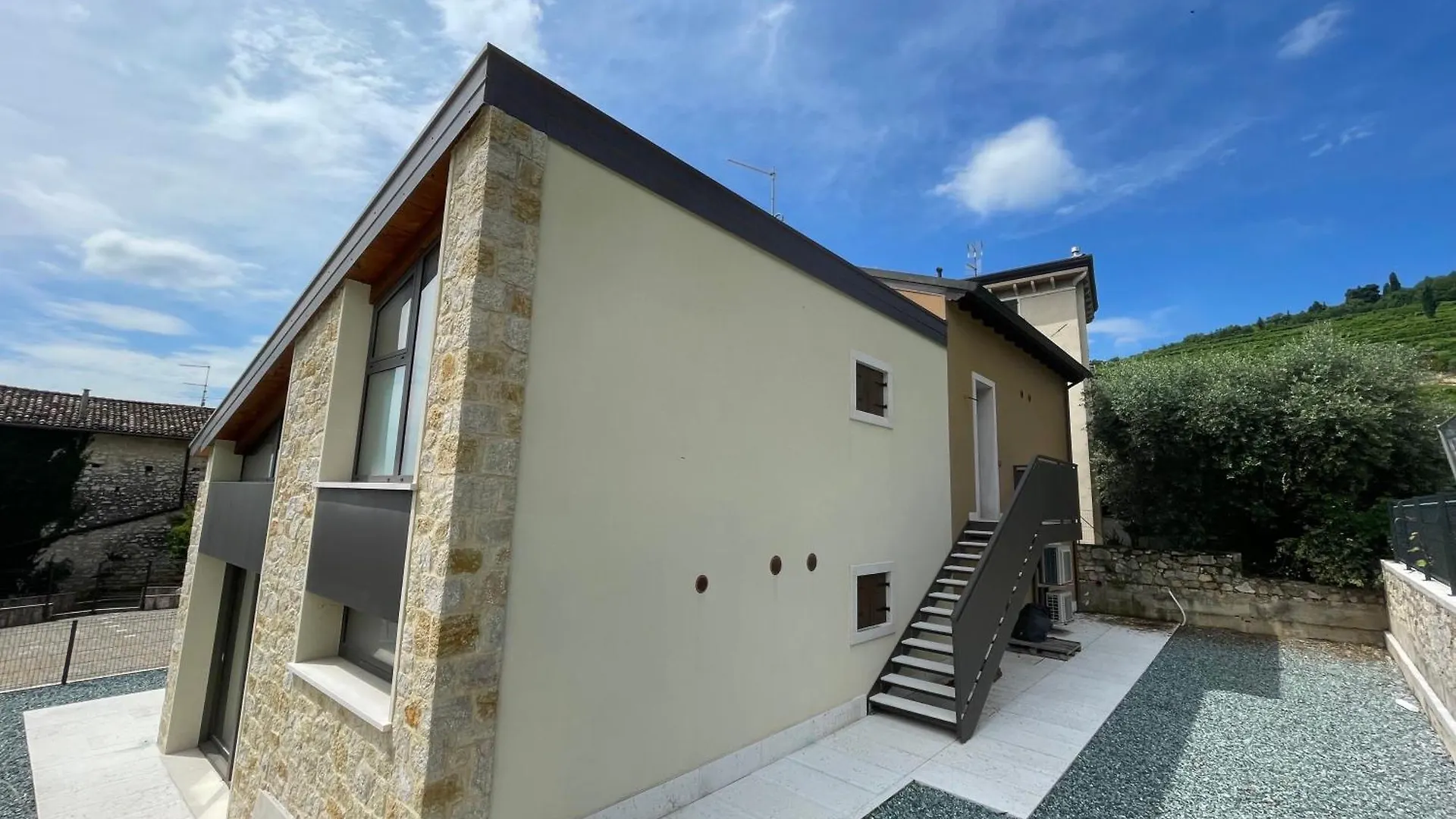 Case Vacanza Valpolicella سان بيترو في كاريانو 0*,